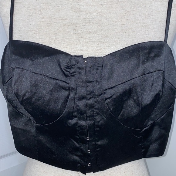 Missguided Satin Hook and Eye Front Bralet NWT size 10 - Picture 2 of 6